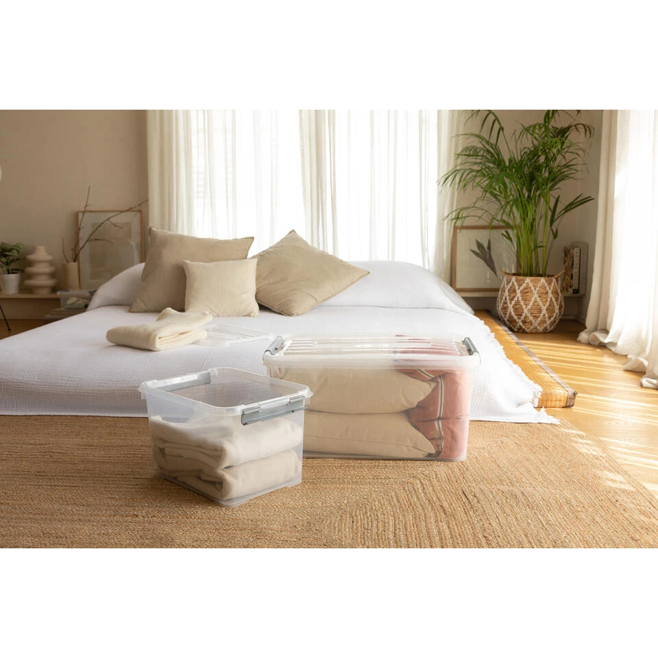 Curver Handy+ Opbergbox - 50L - 3 Stuks - Transparant Met Deksel 5 Curver Handy+ Opbergbox - 50L - 3 Stuks - Transparant Met Deksel - Afbeelding 3